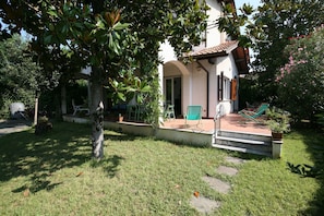 Villa for rent in Forte dei Marmi