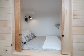 Bed Nook