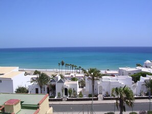 Vue sur la plage ou l’océan