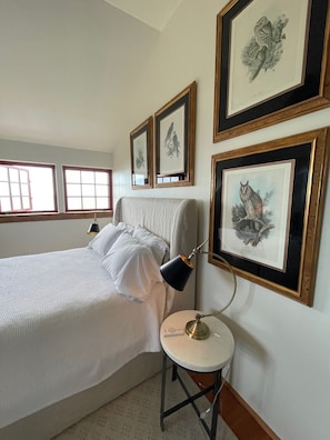 Middle Bedroom