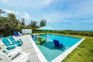 Pool, Beachfront Bungalow - AMI Locals