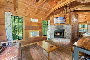 Fireplace | Smart TV | Open Living Room