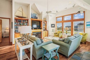 Living Room 2024 - Level 3