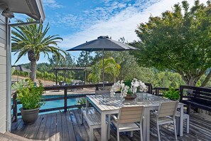 Have a relaxed meal outdoors while enjoying the view. 