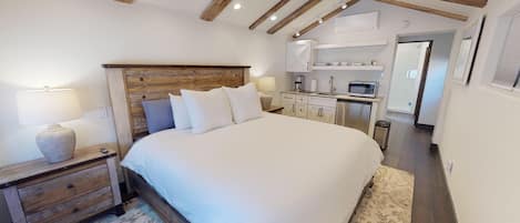 Charming one bedroom casita enhanced with beautiful wood beams