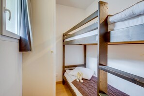 Lots of room for the kids in the bunk bed!