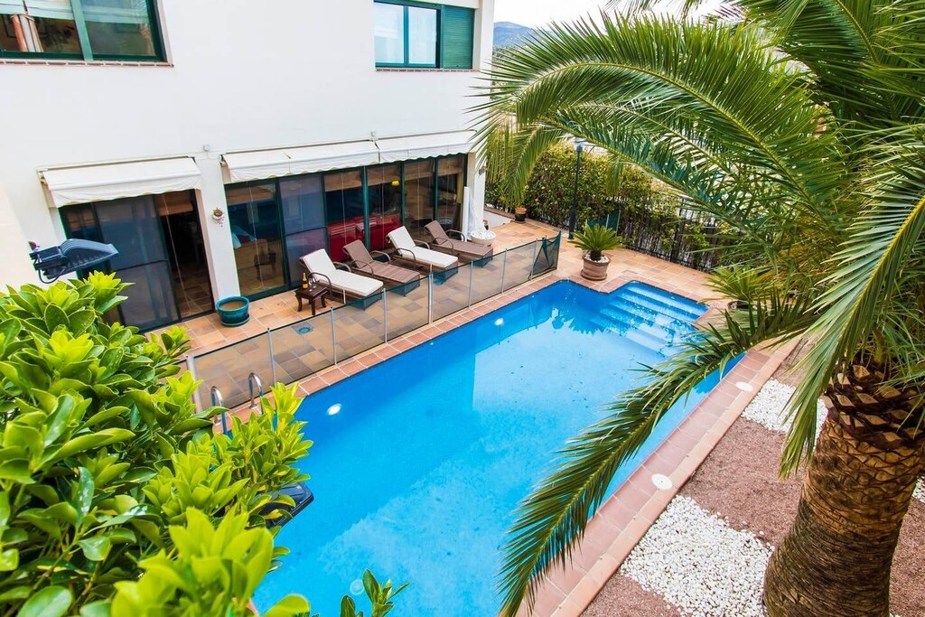 Picture of villa