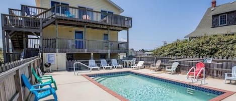 Private Pool Area