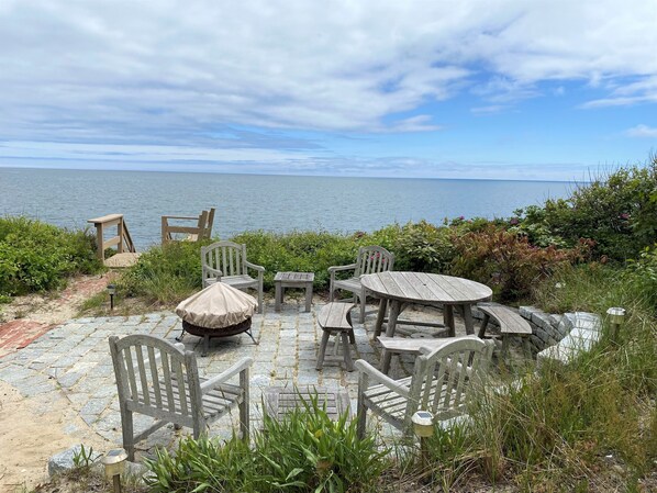 Outdoor Seating Area