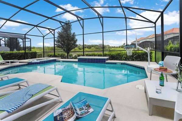 Private Pool & Patio