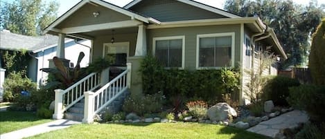 Front porch and entrance