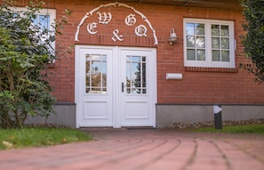 Eingang Haus Pesel in Norddorf auf Amrum