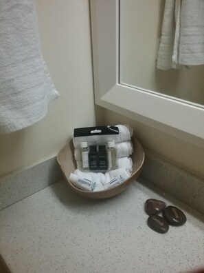Use of towels and complimentary toiletries for those first night emergencies