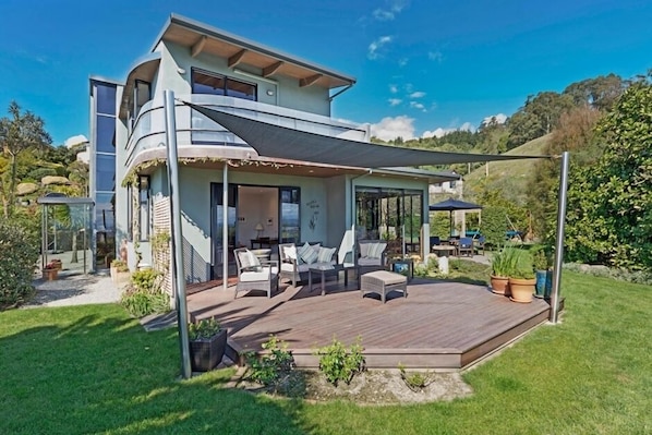 Clairmont Retreat, Nelson Tasman Holiday Home