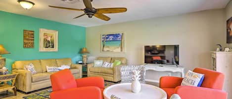 North Fort Myers Vacation Rental | 3BR | 2BA | 1,750 Sq Ft | 2 Steps for Access