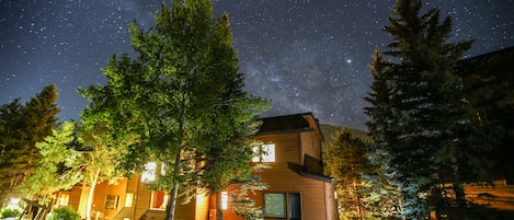 Starry night exterior 