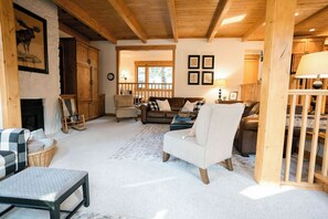 great room looking to study 