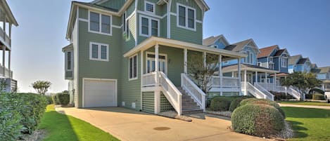 Manteo Vacation Rental | 5BR | 4BA | 3,000 Sq Ft | Stairs to Access