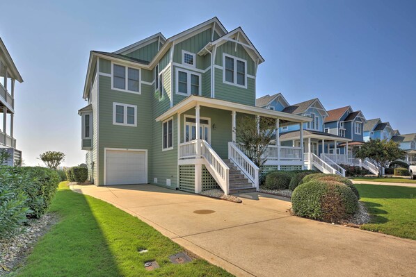 Manteo Vacation Rental | 5BR | 4BA | 3,000 Sq Ft | Stairs to Access