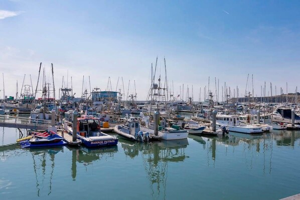 Marina