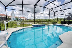 Private Pool & Patio