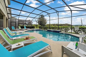 Private Pool & Patio