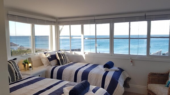 Apartment 6 - The Coachhouse (109)