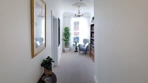 Apartment 6 - The Coachhouse (116)