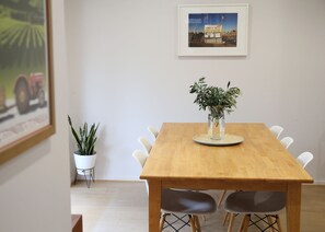 Dining space for six