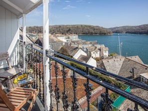 Balcony | Little Quoin, Fowey