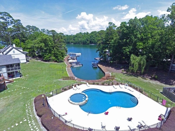 Steps away from the lake and community pool -that you'll likely have to yourself