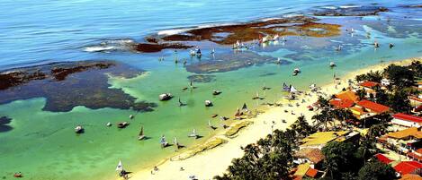 Uma das melhores praia do Brasil.