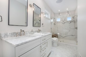 north master bath carrara marble