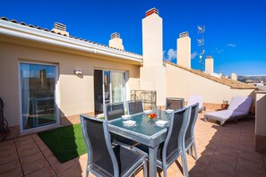 Outdoor dining area