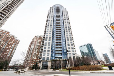 Gorgeous 2BR & 2BTH Condo in Mississauga Downtown Celebration Square