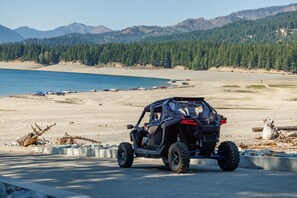 Lake Cle Elum is only minutes away!