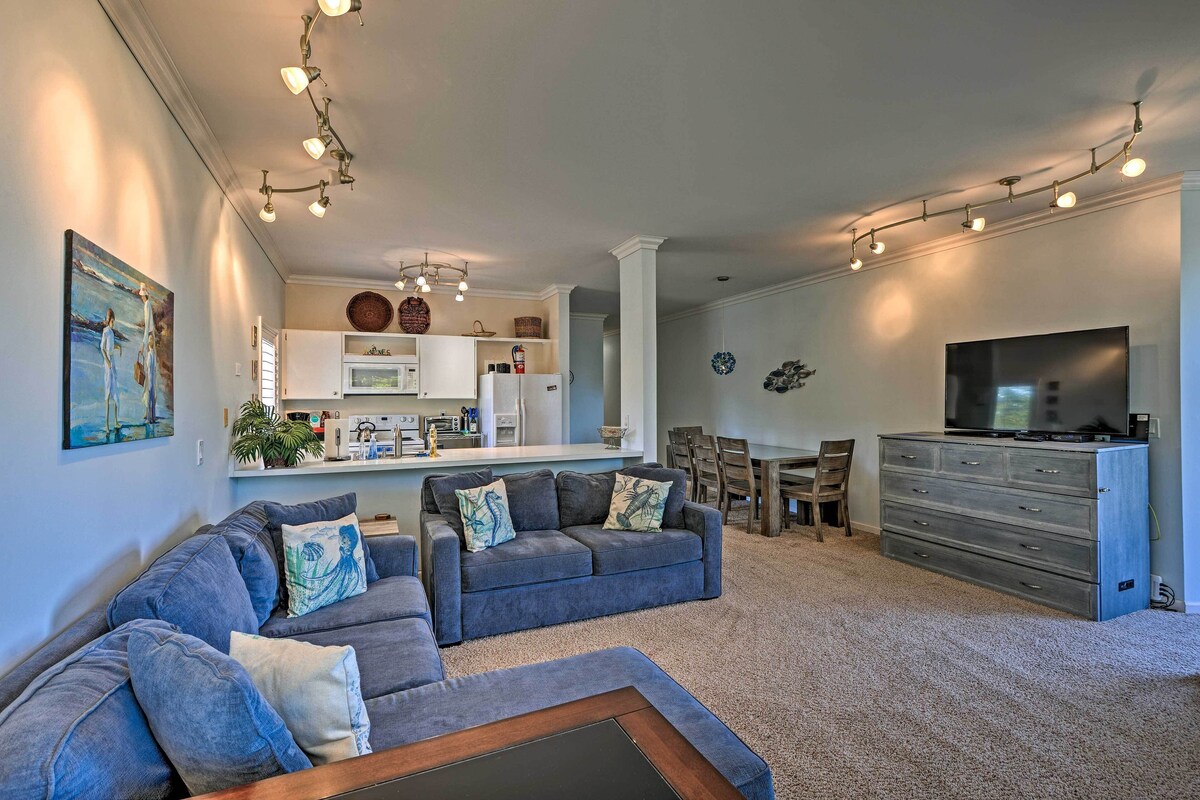 Beachfront Condo w/ Monterey Bay Views!