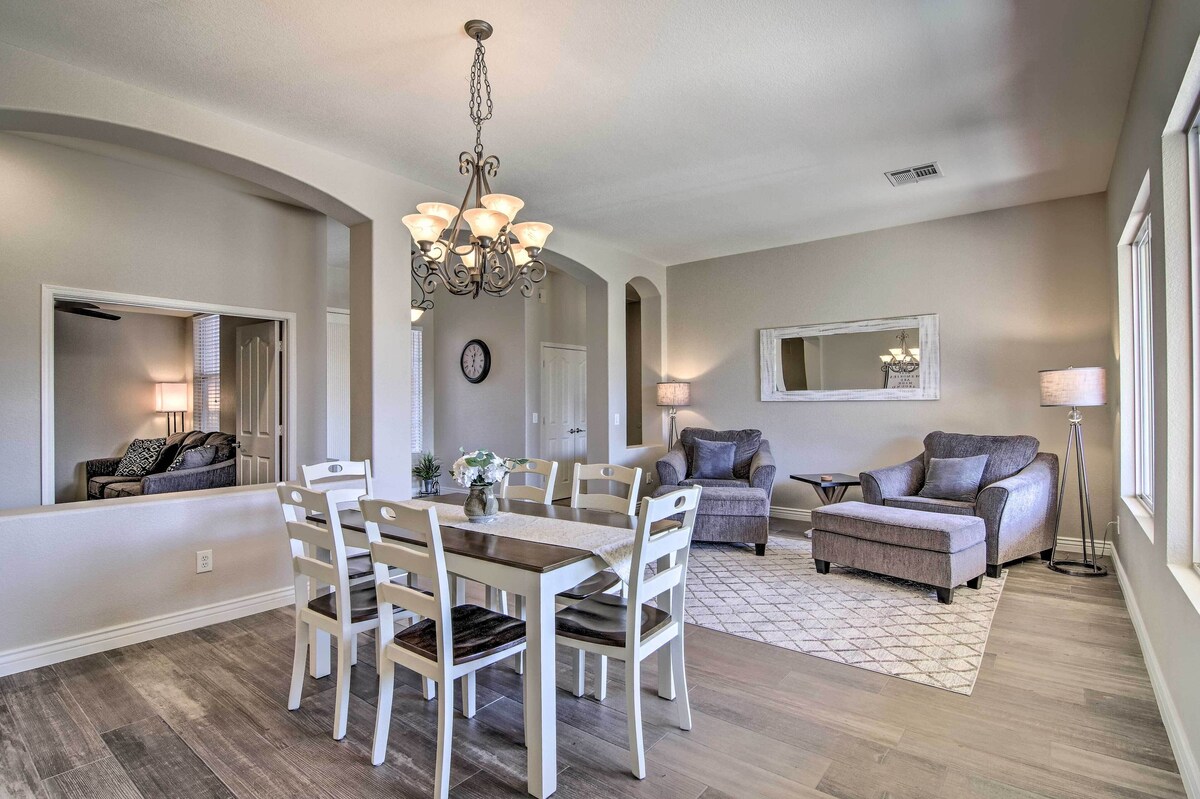 Mesa Abode w/ Grill & Hot Tub – 2 Mi to Shopping!