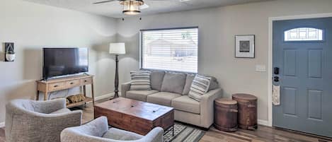 Lake Havasu City Vacation Rental | 2BR | 2BA | Step-Free Access | 1,050 Sq Ft