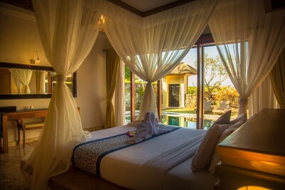 Romantic and Peaceful One Bedroom Pool Villa
