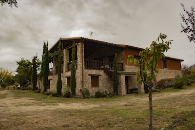 Casa rural ideal para familias y animales.