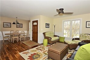 Entrance into Living and Dining Areas