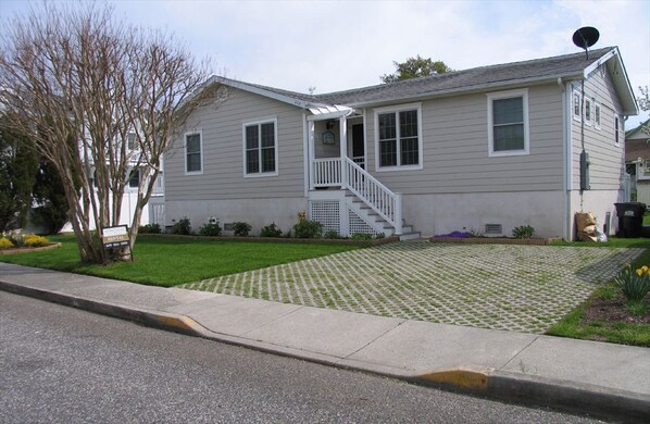 Welcome to the Congress Cottage!