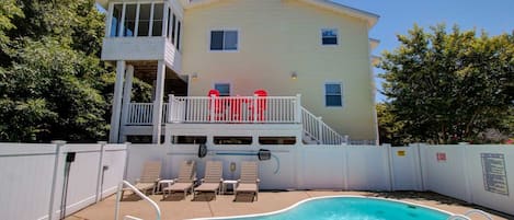 Private Pool and Hot Tub Area