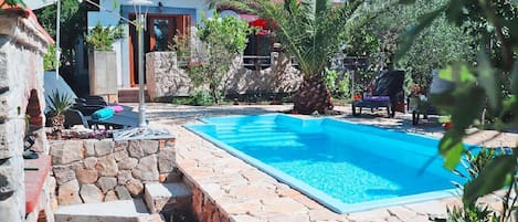 Piscine maison de vacances