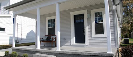 Inviting front porch, sit back and enjoy the sunshine!