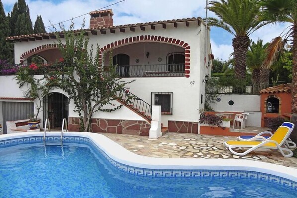 Piscine maison de vacances
