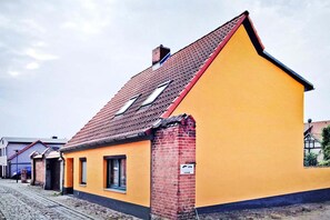 Holiday Home Exterior [summer]