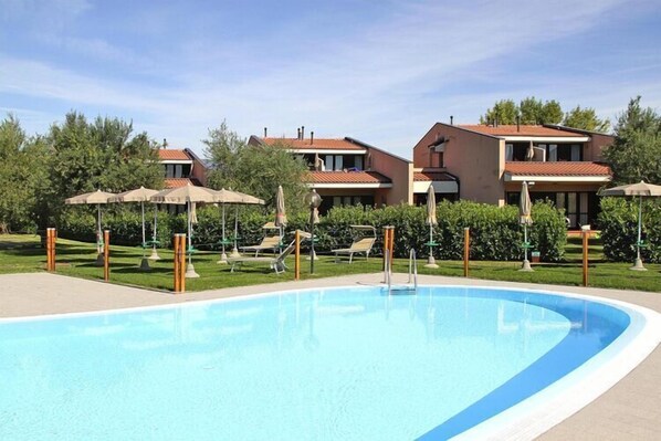 Holiday Home Swimming Pool