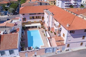 Piscine maison de vacances